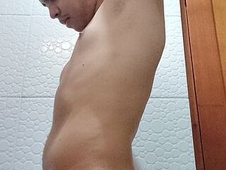 Lewis Hot